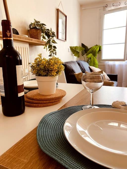 ווילג'וף Appartement Cosy Au Calme A 20 Min De Paris מראה חיצוני תמונה