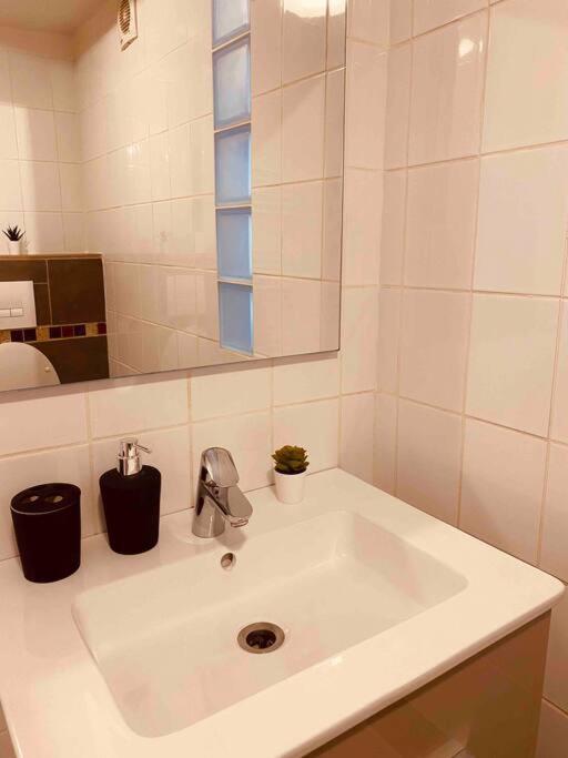 ווילג'וף Appartement Cosy Au Calme A 20 Min De Paris מראה חיצוני תמונה